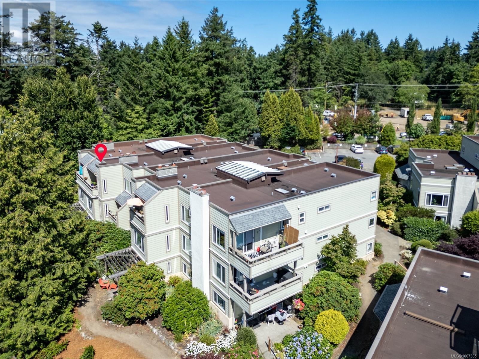 308C 2250 Manor Pl, Comox