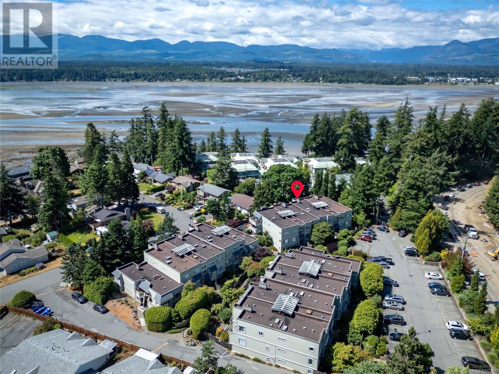 308C 2250 Manor Pl, Comox