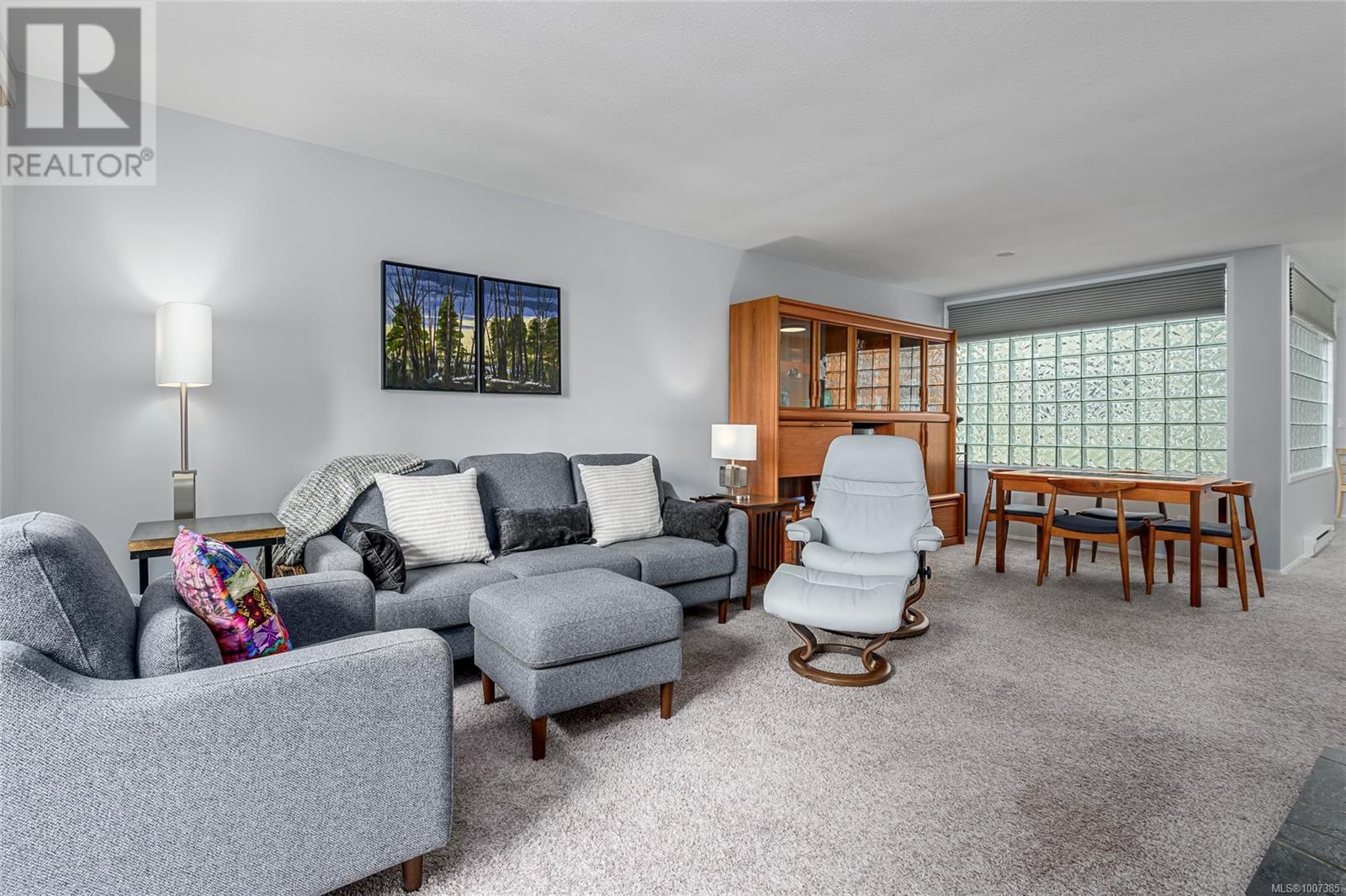 308C 2250 Manor Pl, Comox