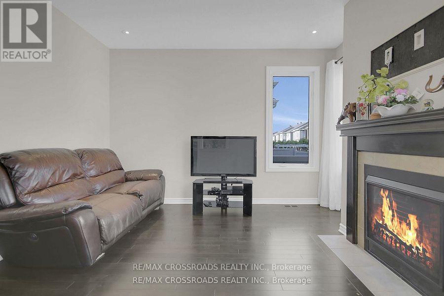 Photo 30 of 906 Whimbrel Way, Ottawa ON