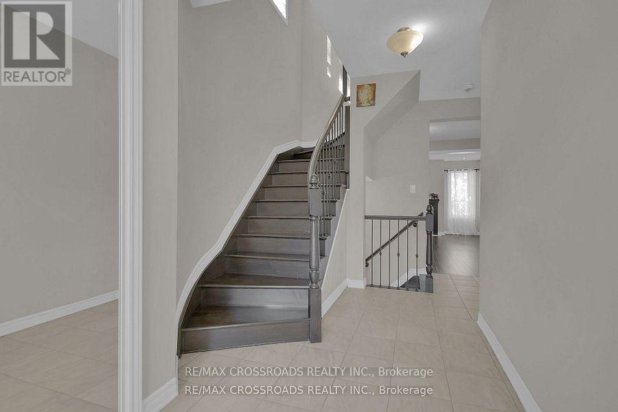 Photo 42 of 906 Whimbrel Way, Ottawa ON