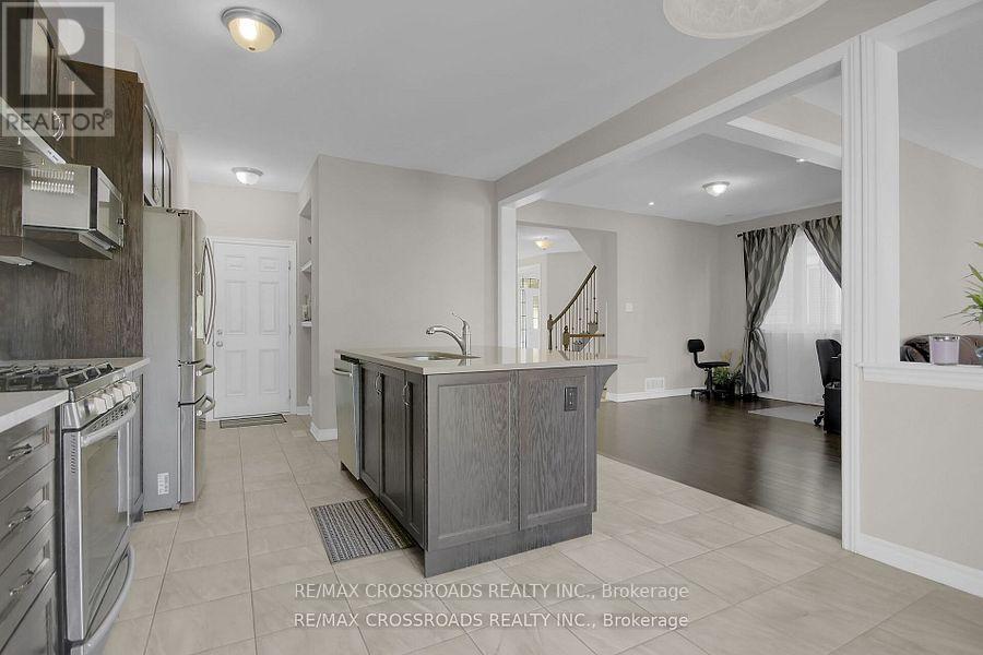 Photo 47 of 906 Whimbrel Way, Ottawa ON
