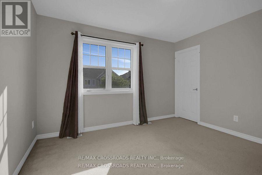 Photo 29 of 906 Whimbrel Way, Ottawa ON