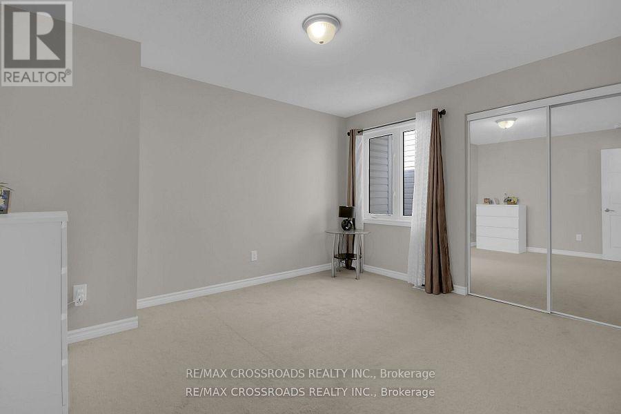 Photo 40 of 906 Whimbrel Way, Ottawa ON