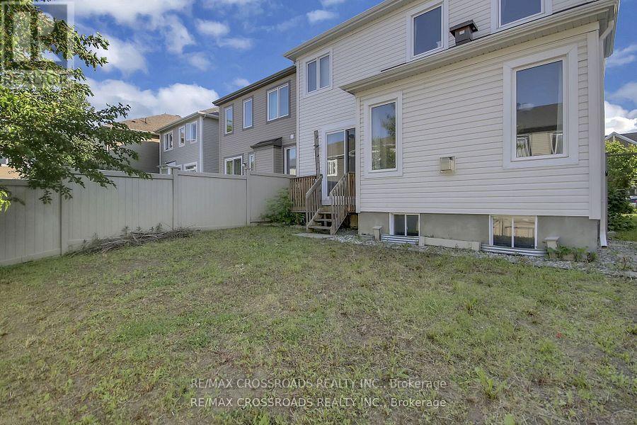 Photo 36 of 906 Whimbrel Way, Ottawa ON