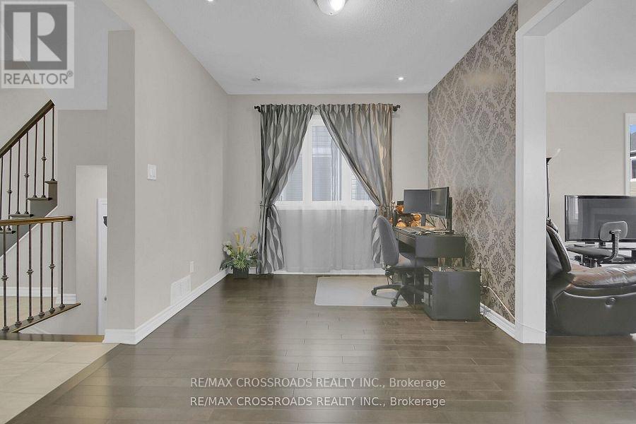 Photo 1 of 906 Whimbrel Way, Ottawa ON