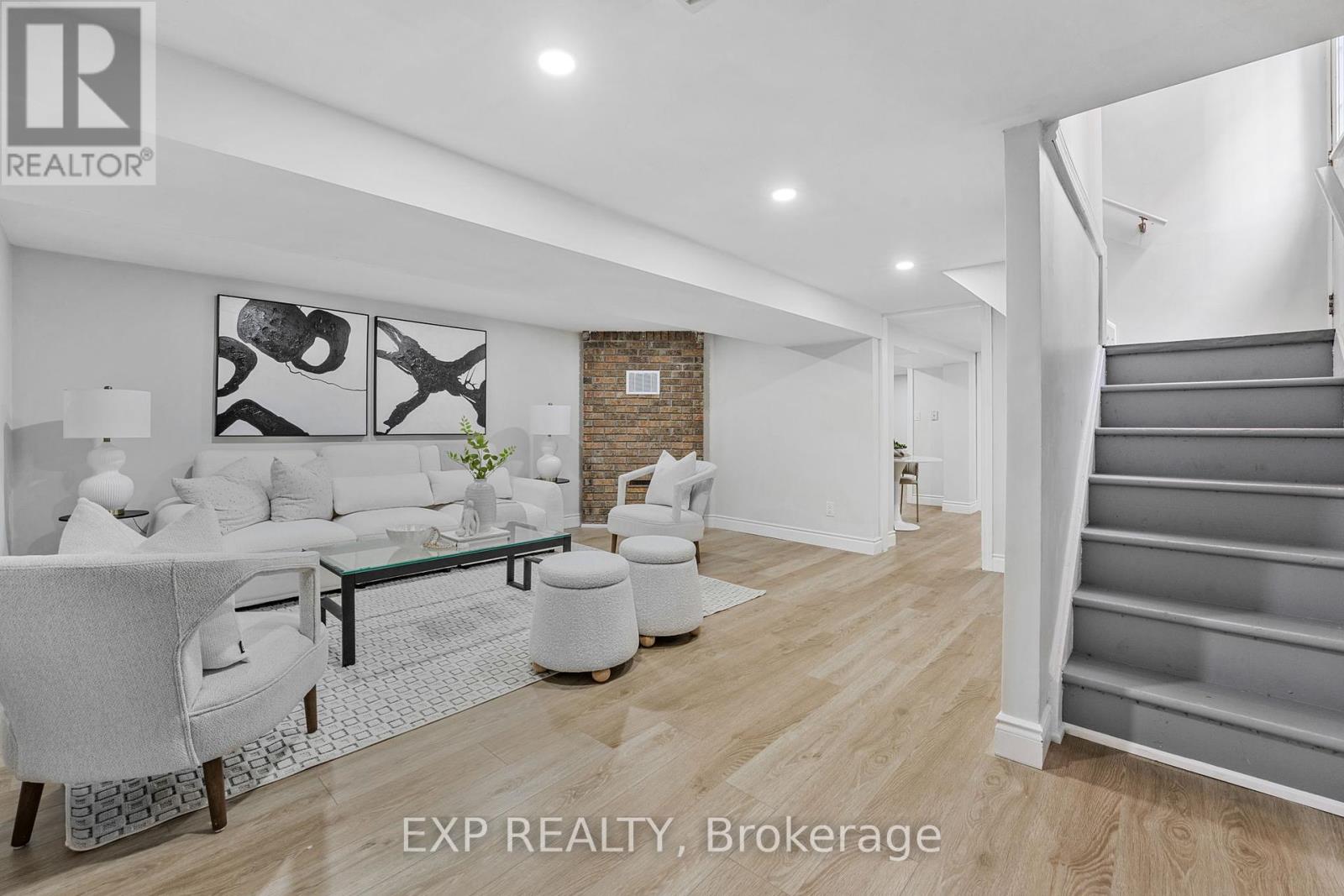 Photo 21 of 319 East 28th Street, Hamilton ON