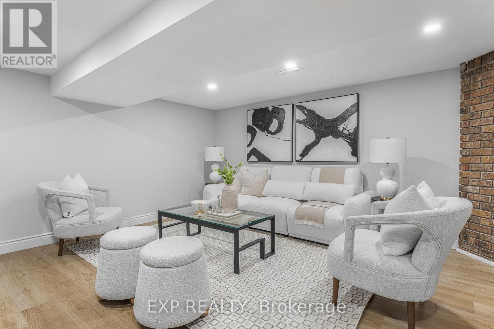 Photo 25 of 319 East 28th Street, Hamilton ON