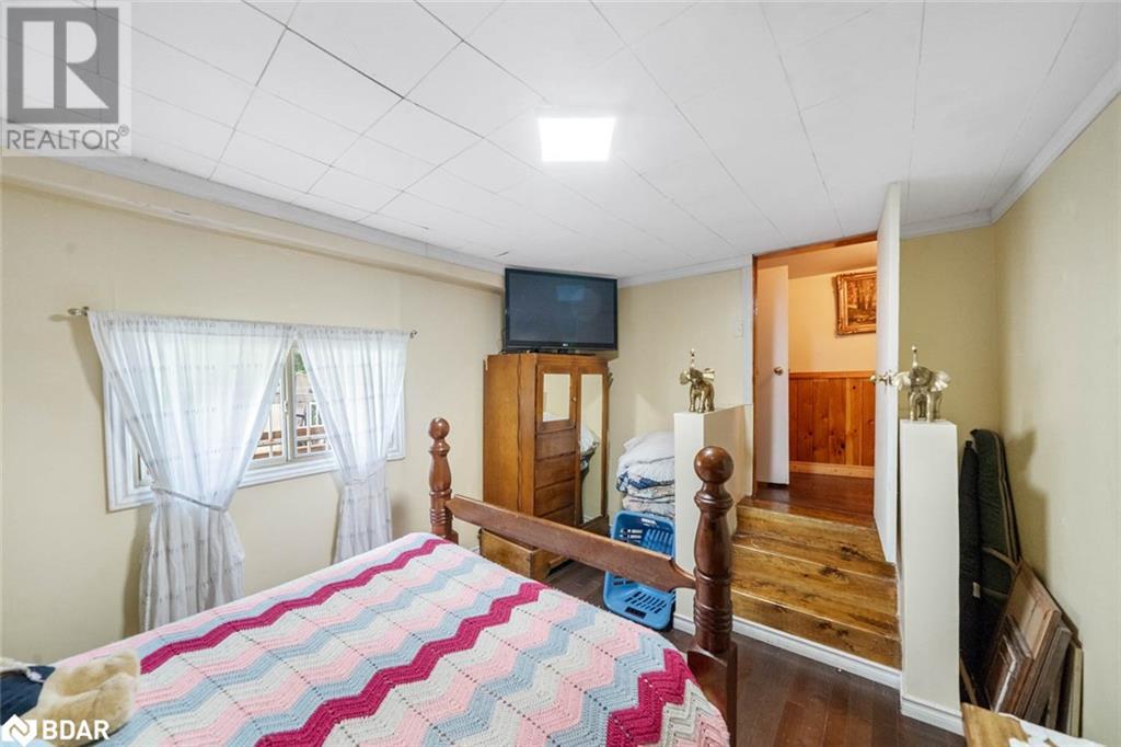 Photo 22 of 1291 Muskoka Rd 118 W, Bracebridge ON
