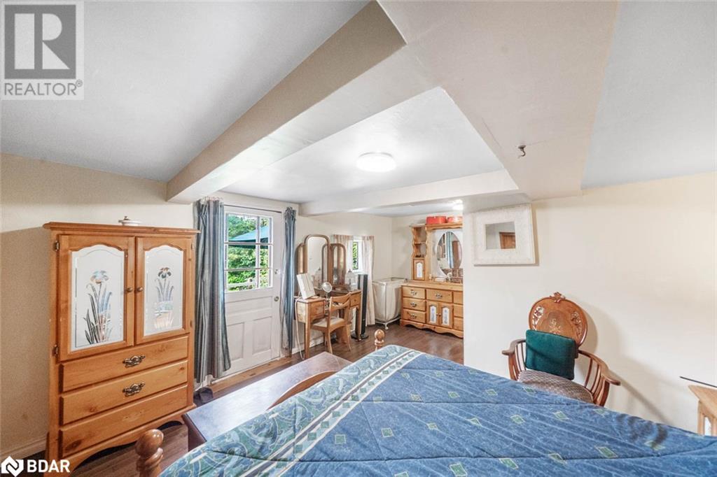 Photo 5 of 1291 Muskoka Rd 118 W, Bracebridge ON