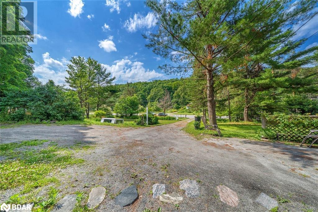 Photo 18 of 1291 Muskoka Rd 118 W, Bracebridge ON