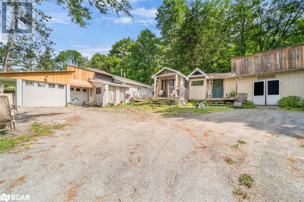 Photo 15 of 1291 Muskoka Rd 118 W, Bracebridge ON