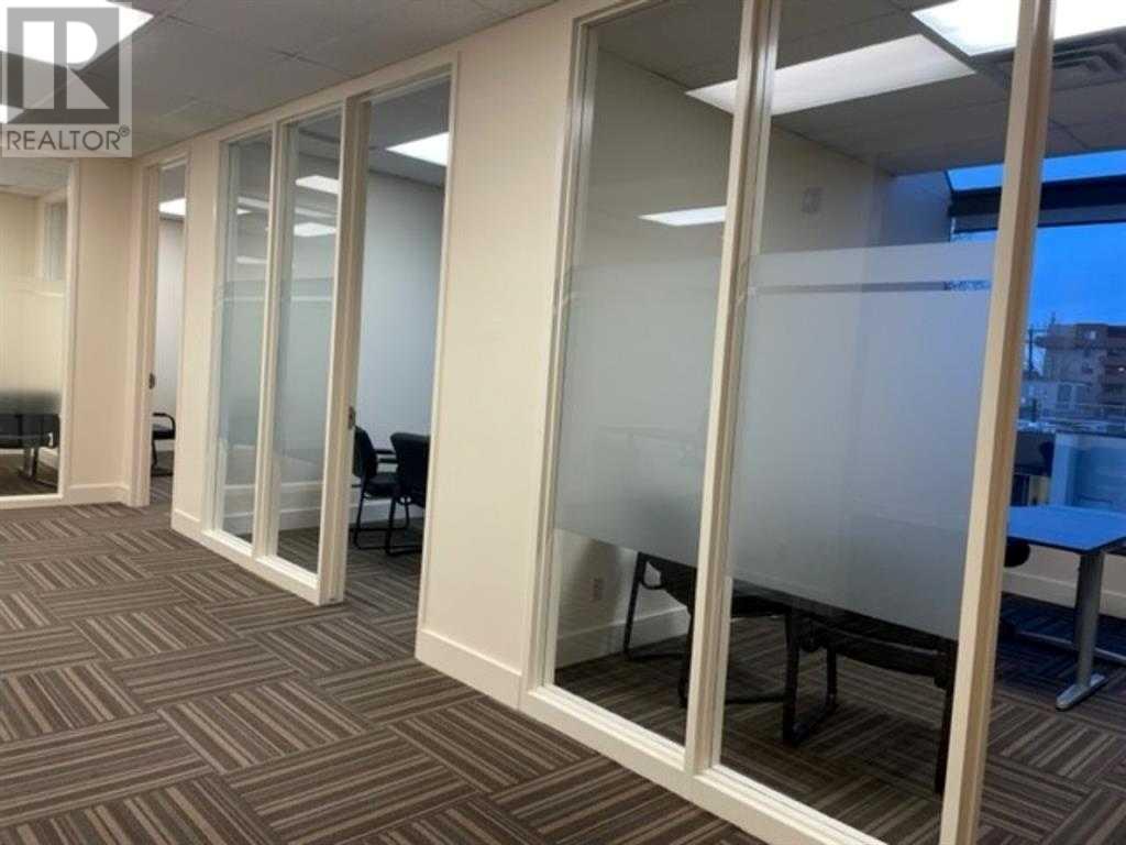 218, 1217 Centre Street NW, Calgary, Alberta