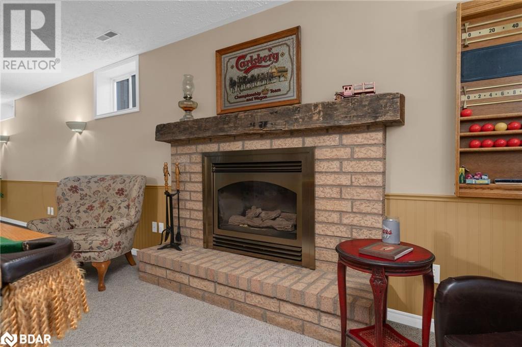 Photo 18 of 47 Finlay Road, Barrie ON
