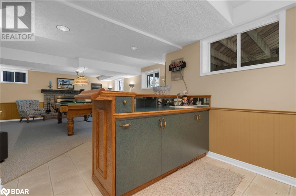 Photo 17 of 47 Finlay Road, Barrie ON