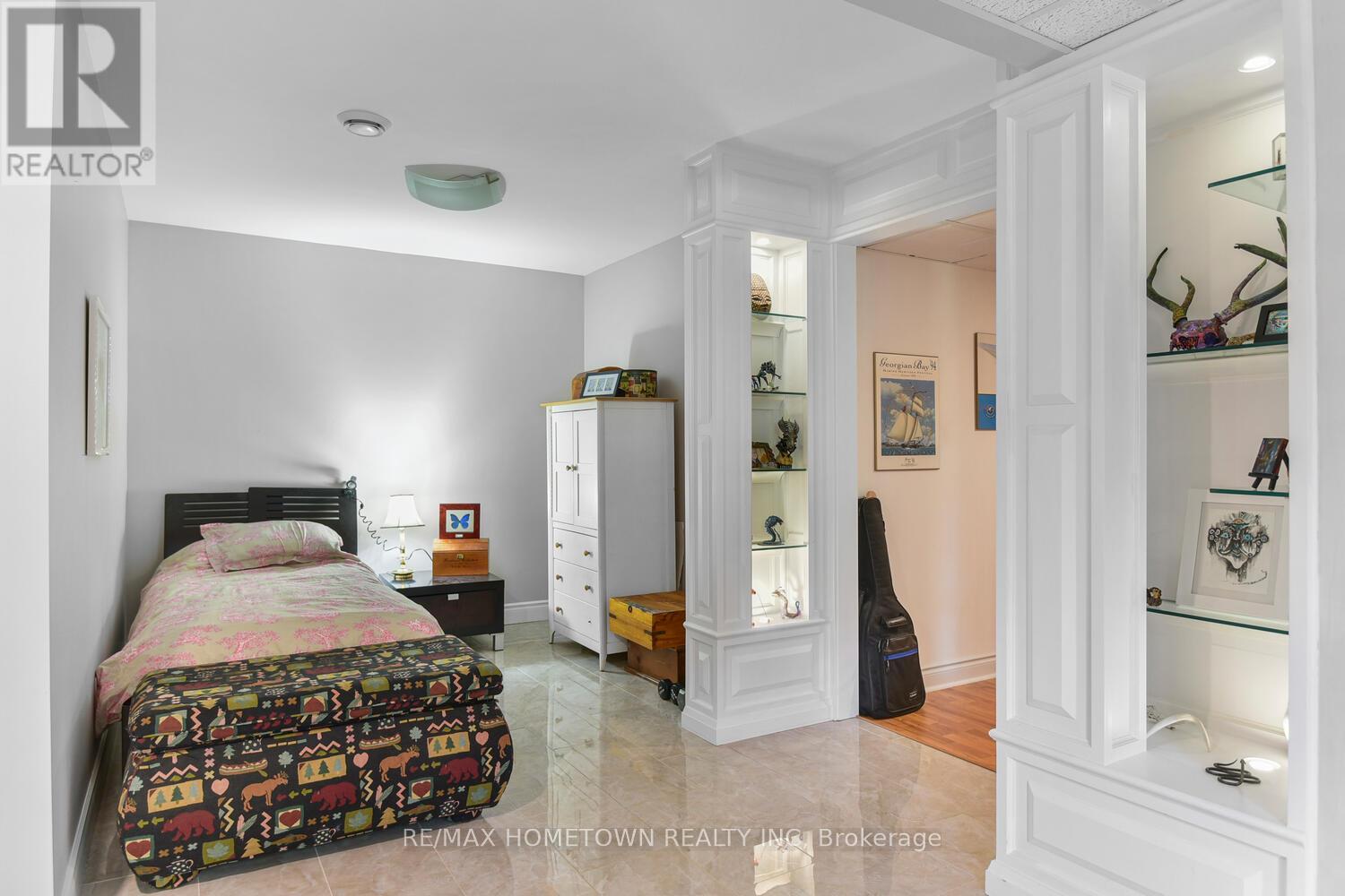 Photo 25 of 1326 Lily Bay Drive N, Elizabethtownkitley ON