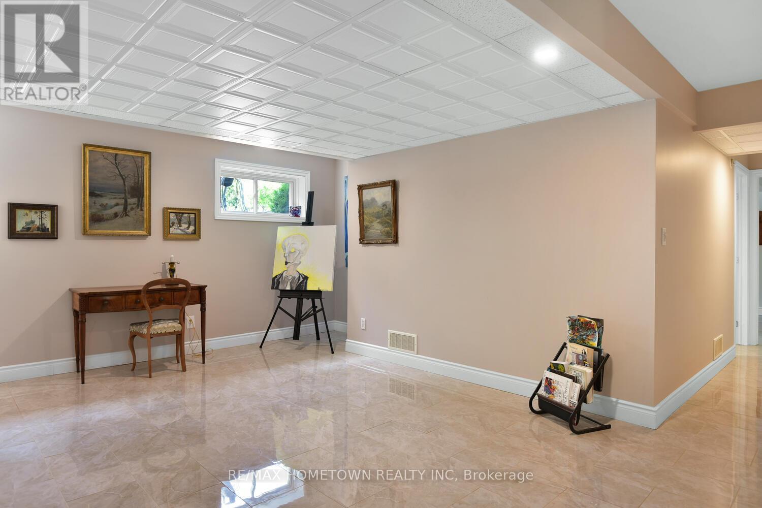 Photo 26 of 1326 Lily Bay Drive N, Elizabethtownkitley ON