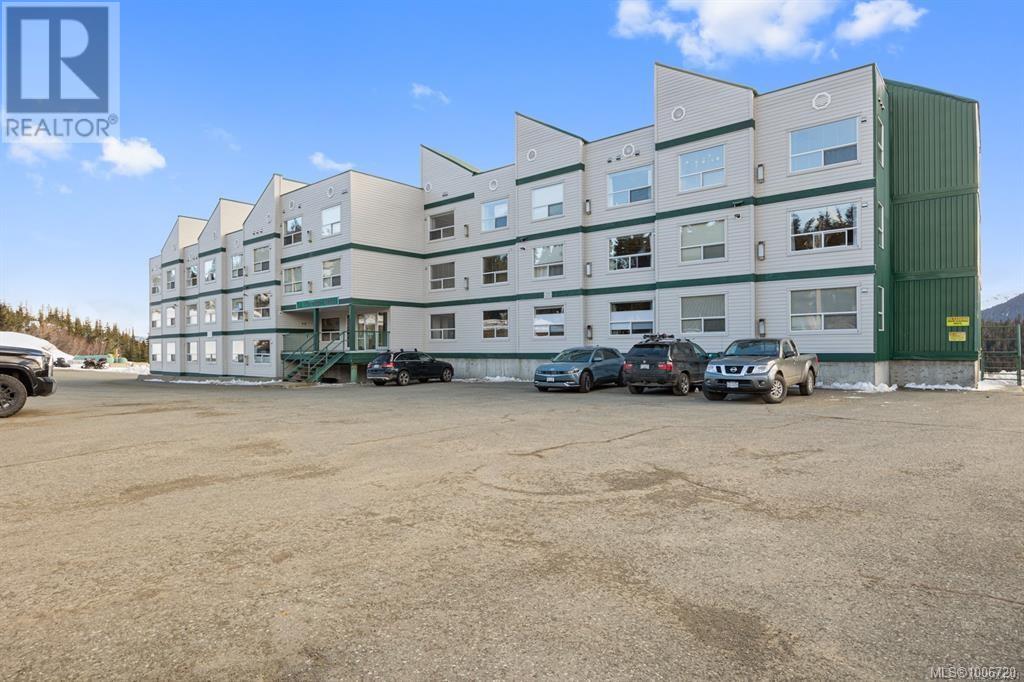 1105 Henry Rd, Courtenay - Exteriors - Full Complex View - Photo 2