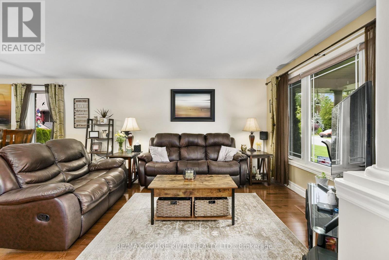 Photo 10 of 14 Algonquin Avenue, Brighton ON