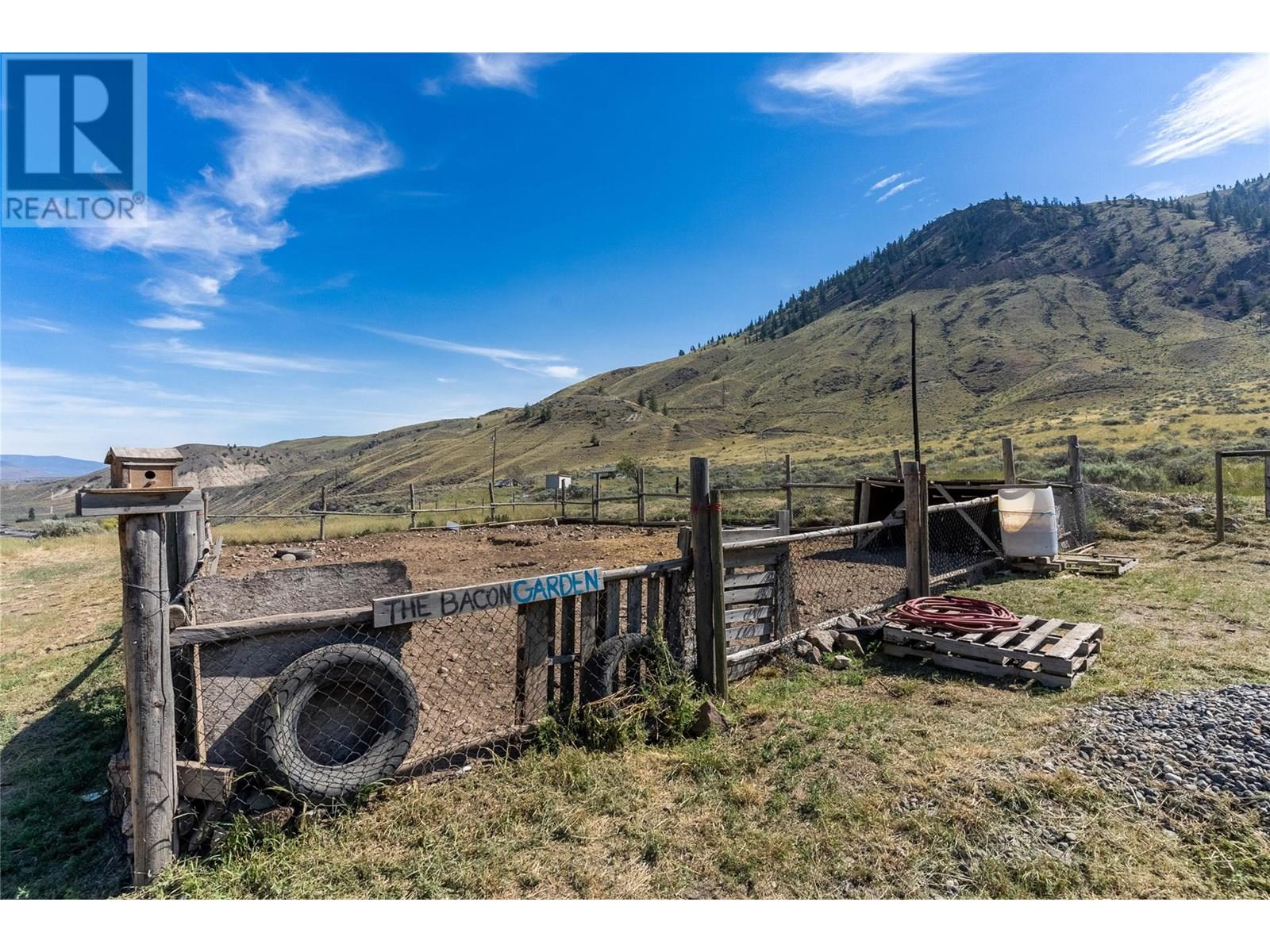 3541 Drinkwater Road, Ashcroft
