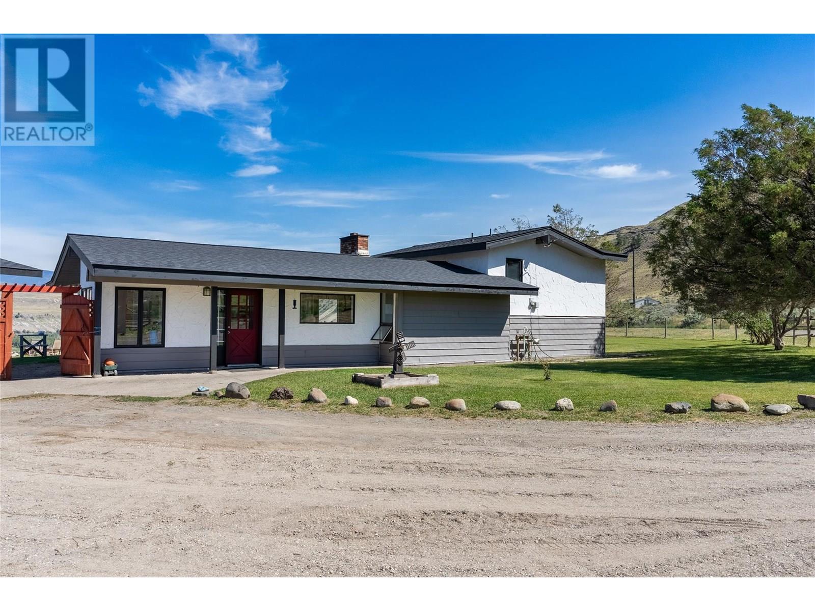 3541 Drinkwater Road, Ashcroft