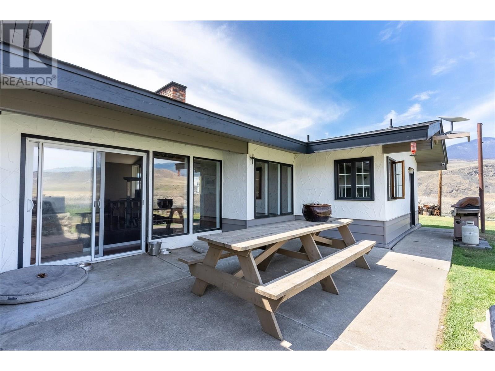 3541 Drinkwater Road, Ashcroft