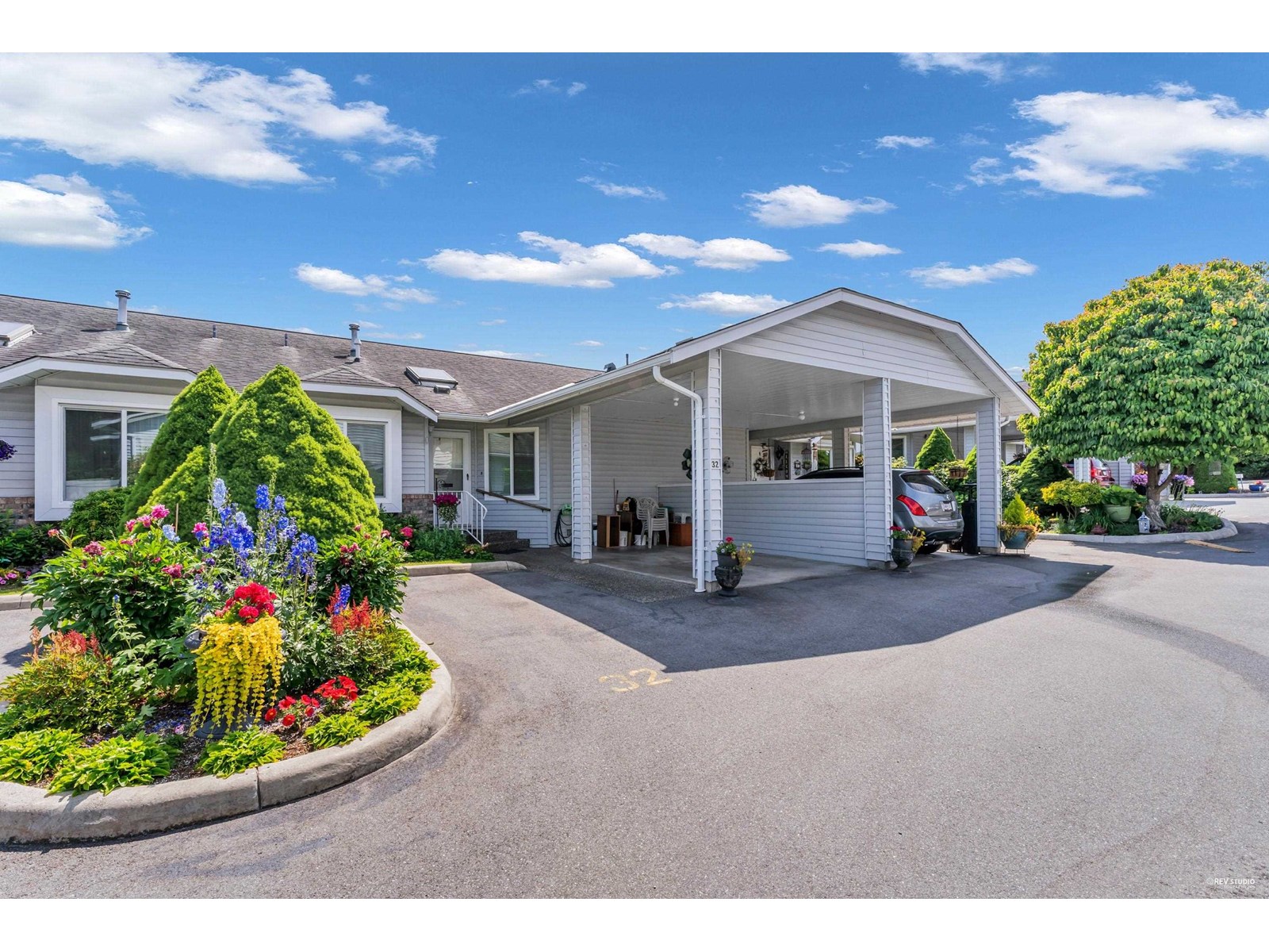 Photo 5 of 32 2989 Trafalgar Street, Abbotsford BC