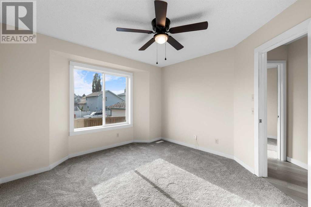 7136 Laguna Way NE, Calgary, Alberta