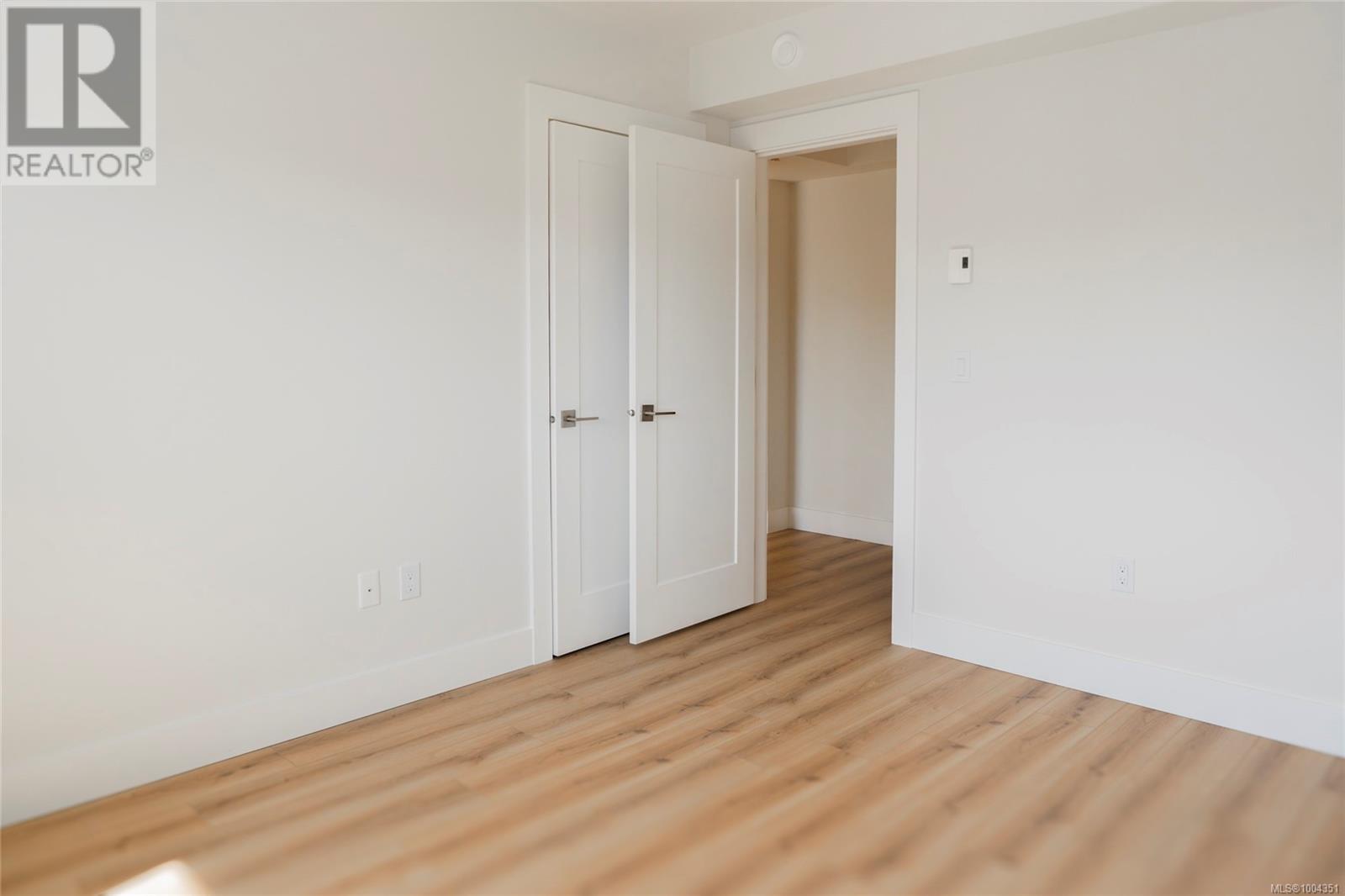 Photo 20 of 507 45 Haliburton St, Nanaimo BC