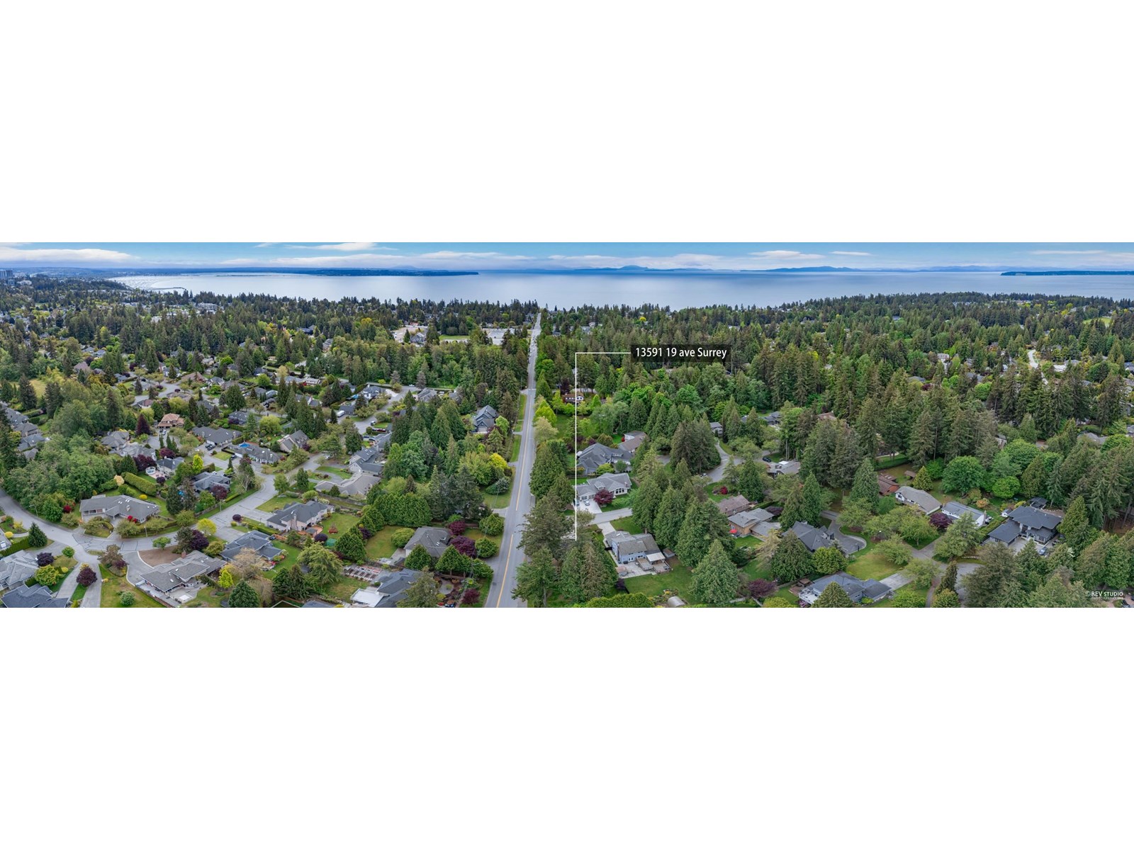 Photo 5 of 13591 19 Avenue, Surrey BC