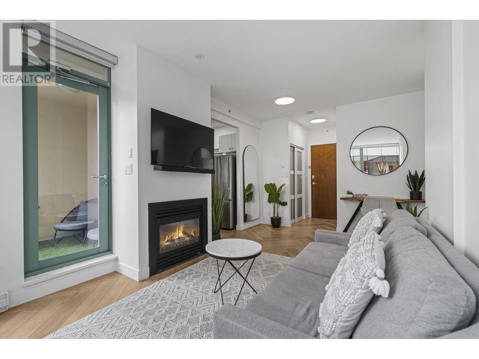 Photo 18 of 603 1238 Burrard Street, Vancouver BC