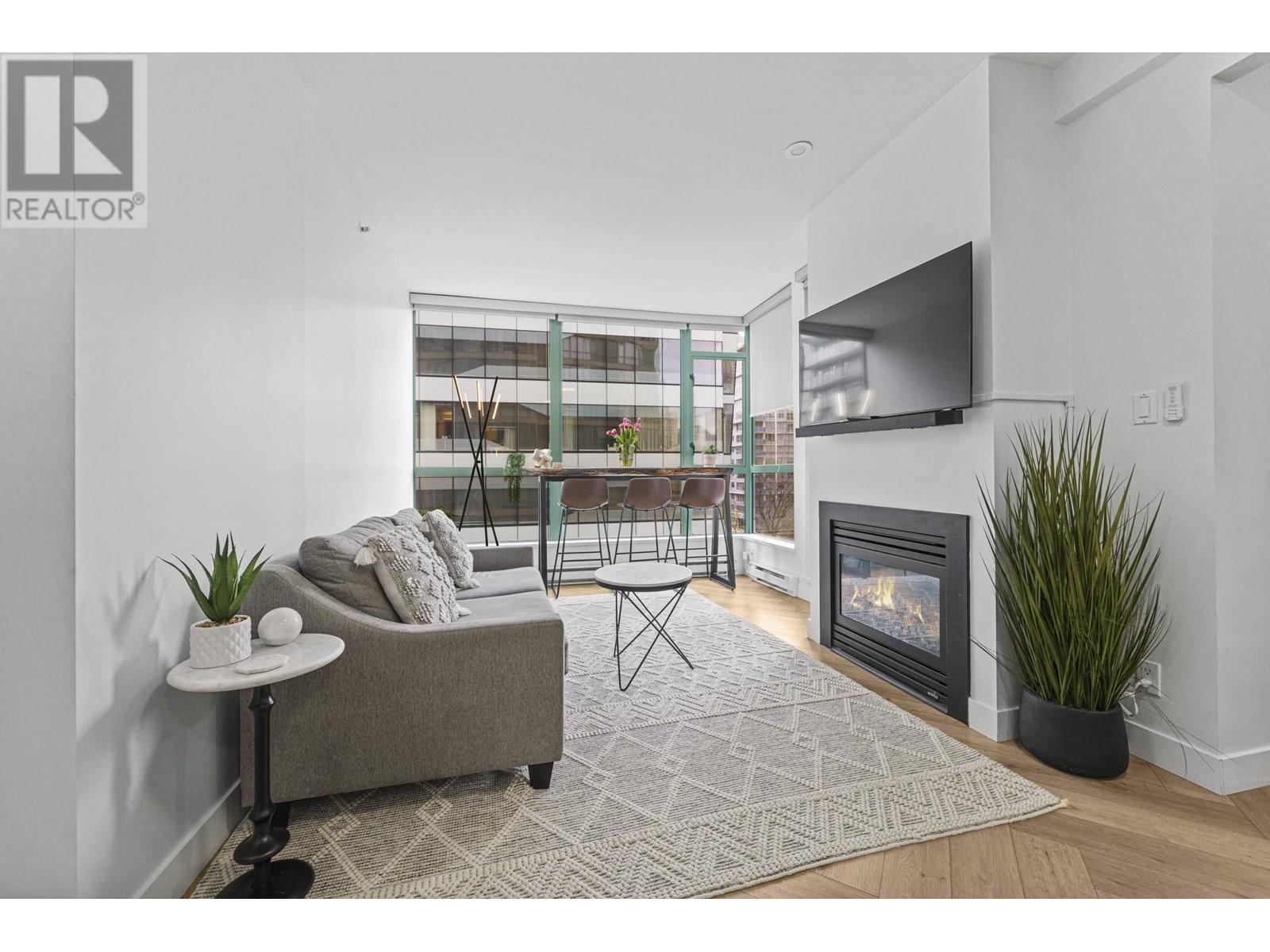 Photo 9 of 603 1238 Burrard Street, Vancouver BC