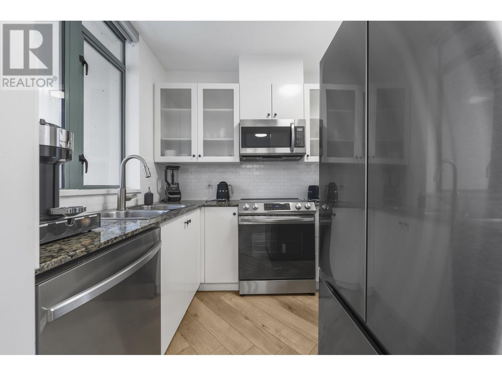 Photo 20 of 603 1238 Burrard Street, Vancouver BC