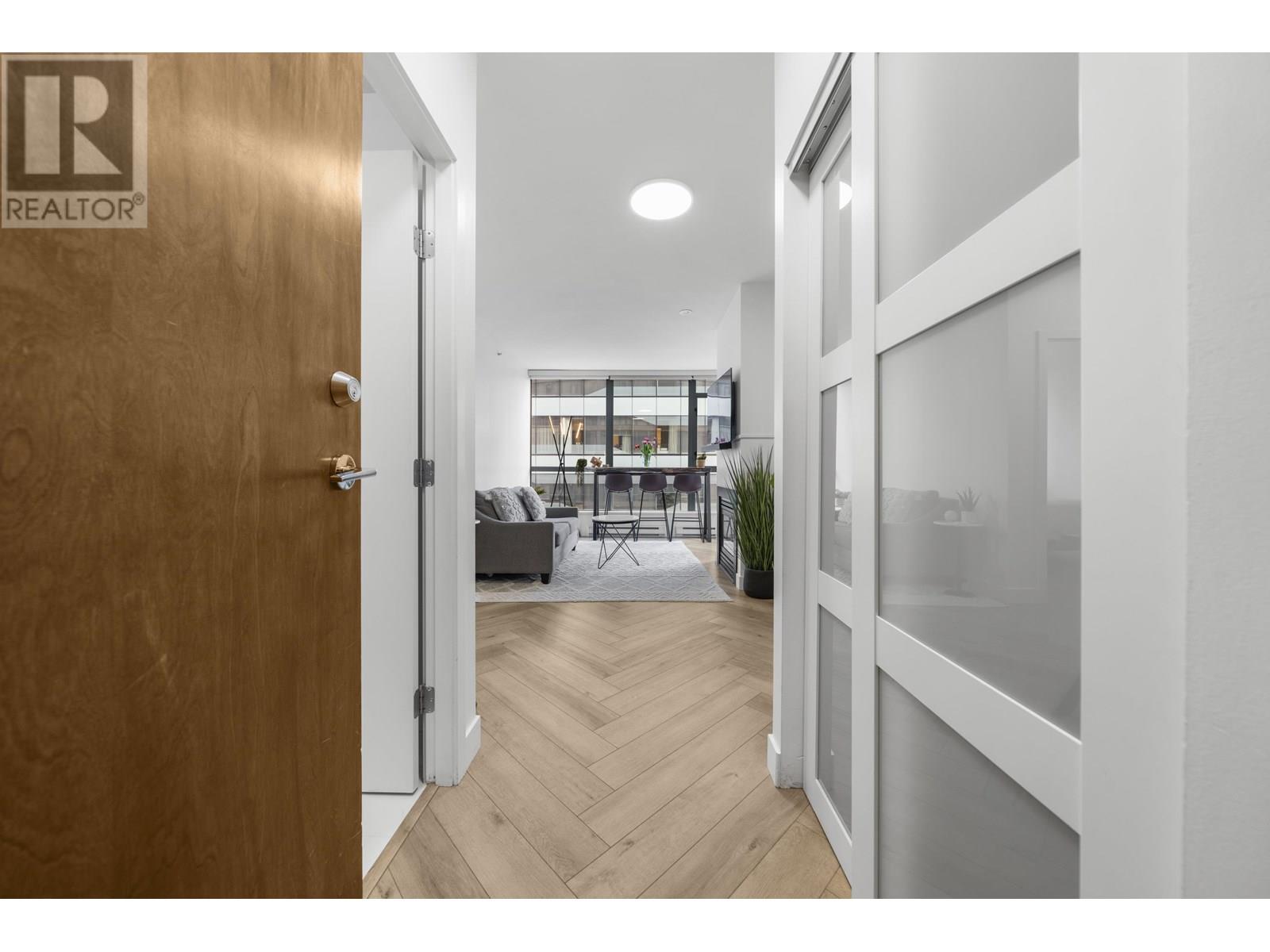Photo 14 of 603 1238 Burrard Street, Vancouver BC