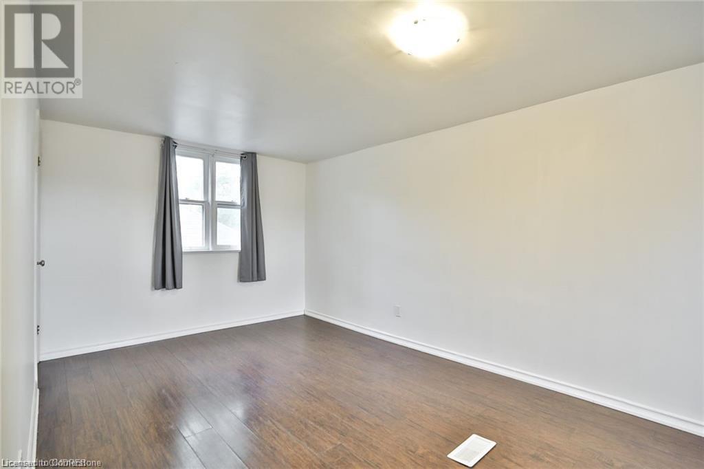 Photo 16 of 35 West 3rd Street, Hamilton ON