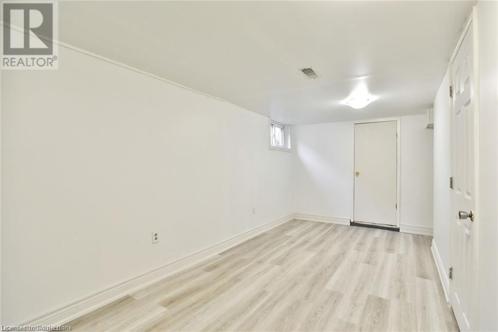 Photo 22 of 35 West 3rd Street, Hamilton ON