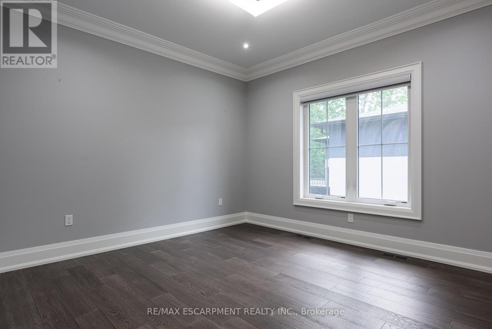 Photo 20 of 1368 Kenmuir Avenue, Mississauga ON