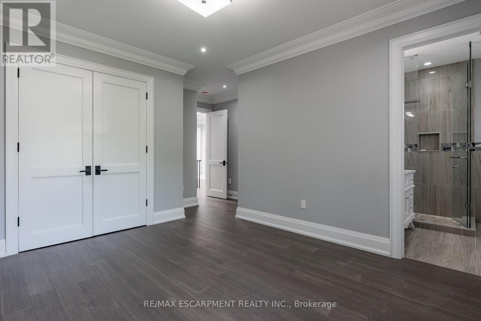 Photo 27 of 1368 Kenmuir Avenue, Mississauga ON