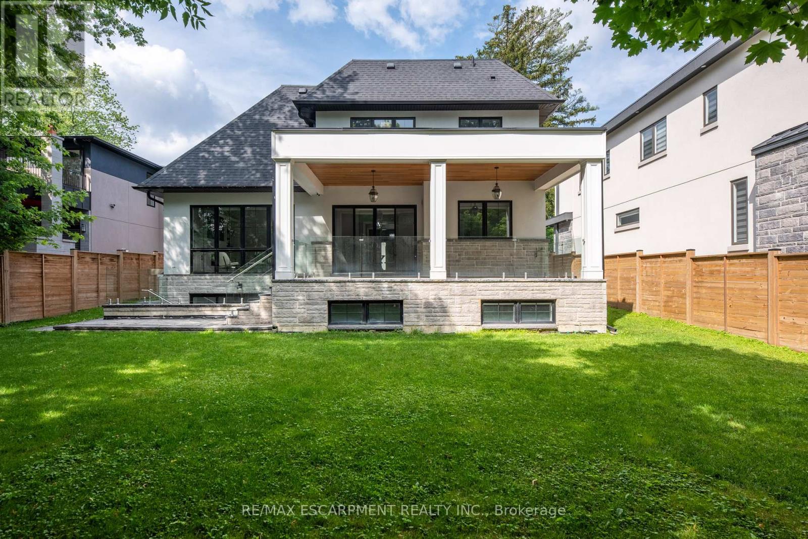 Photo 40 of 1368 Kenmuir Avenue, Mississauga ON
