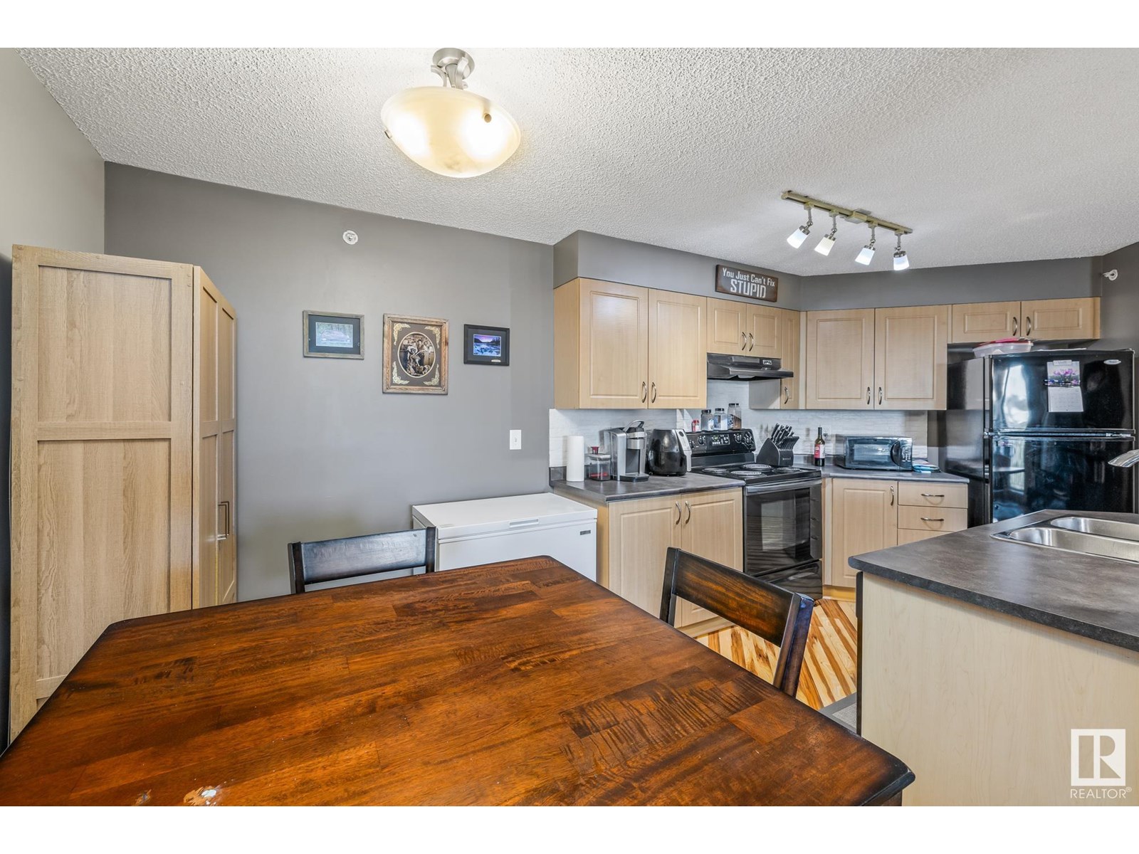 Photo 19 of 412 11449 Ellerslie Rd Sw, Edmonton AB