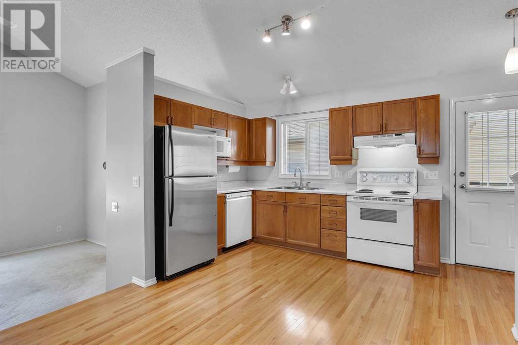 Single Family House 4 Level for Sale in  Coventry Place NE Coventry Hills Calgary 