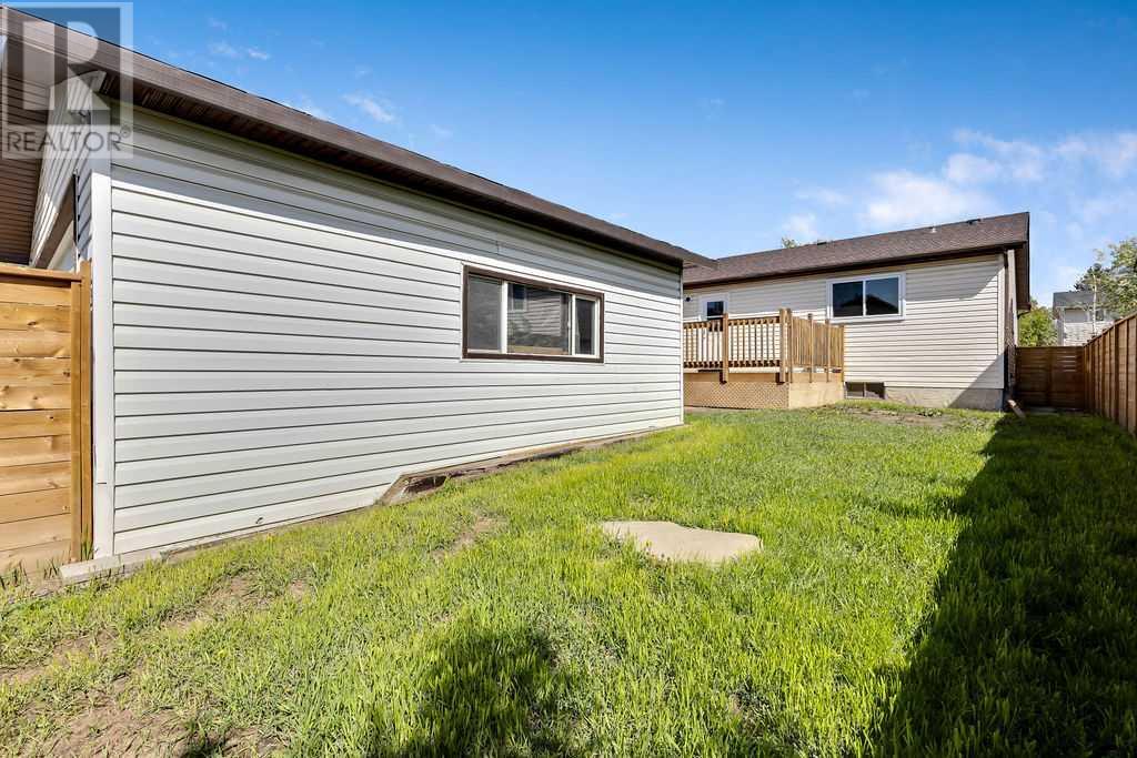Single Family House Bungalow for Sale in  Castlebrook Rise NE Castleridge Calgary 