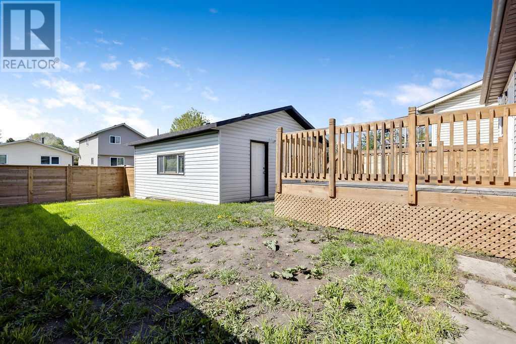 Single Family House Bungalow for Sale in  Castlebrook Rise NE Castleridge Calgary 