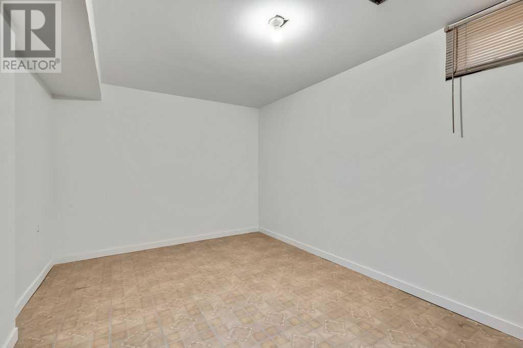 Single Family House Bungalow for Sale in  Castlebrook Rise NE Castleridge Calgary 