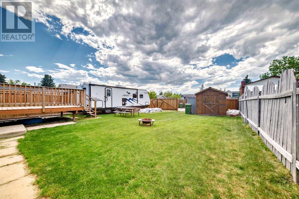 Single Family House Bungalow for Sale in  Castledale Crescent NE Castleridge Calgary 