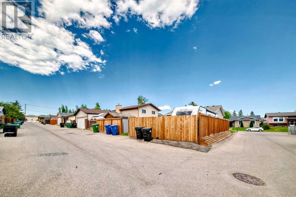 Single Family House Bungalow for Sale in  Castledale Crescent NE Castleridge Calgary 