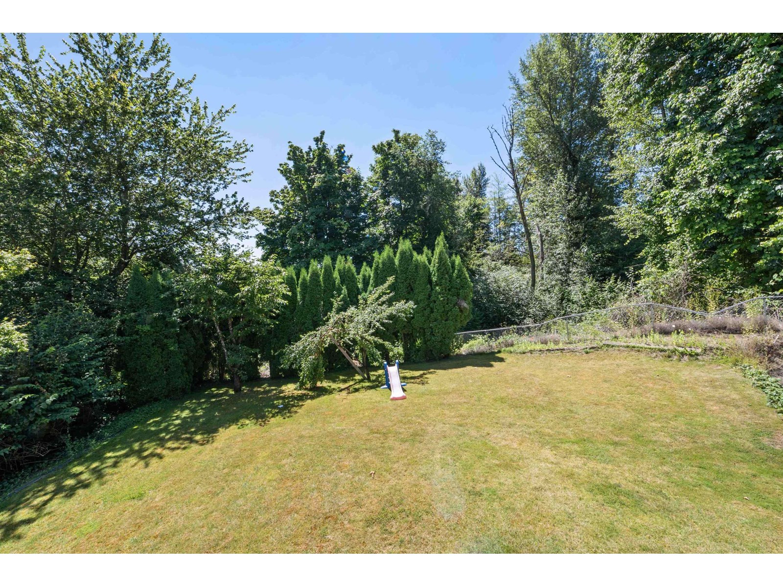 Photo 13 of 3184 Siskin Court, Abbotsford BC