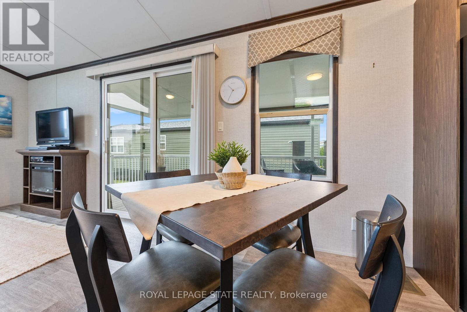 Photo 9 of 213 490 Empire Road, Port Colborne ON