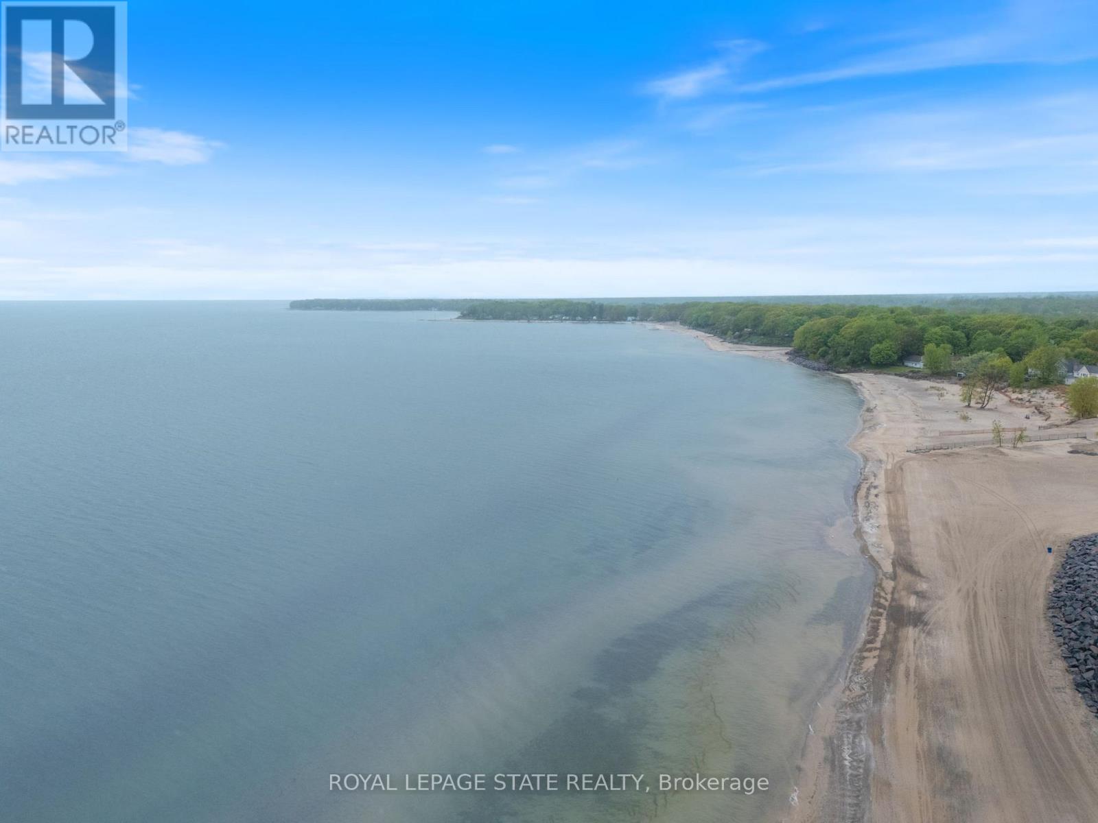 Photo 5 of 213 490 Empire Road, Port Colborne ON