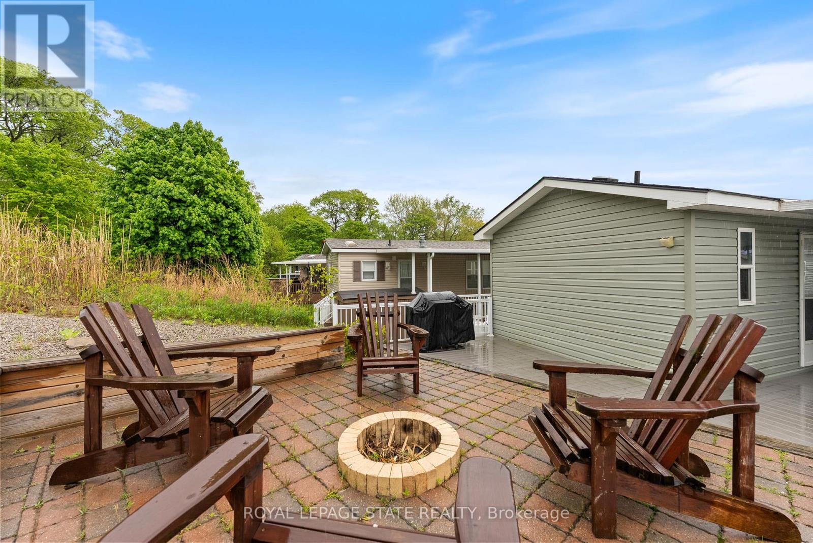 Photo 17 of 213 490 Empire Road, Port Colborne ON